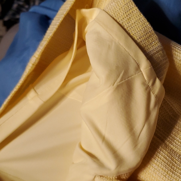 NEW Tahari Arthur S Levine petite yellow dress - Picture 6 of 15